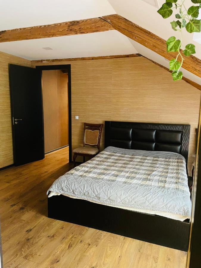 Beautiful Apartment On Atoneli Tbilisi Esterno foto