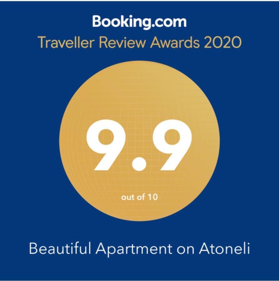 Beautiful Apartment On Atoneli Tbilisi Esterno foto